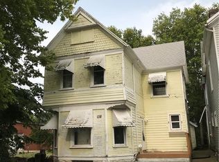 136 S Terry St, Dayton, OH 45403