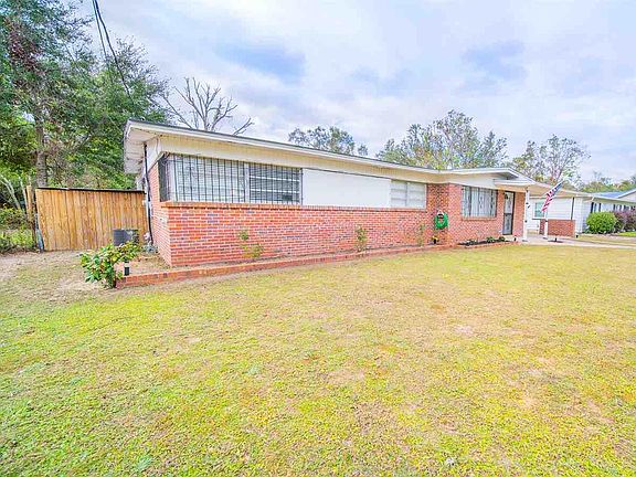 2nd image of 1021 Kearny Dr