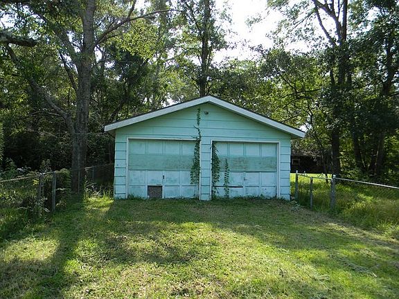 3rd image of 4802 Old Citronelle Hwy
