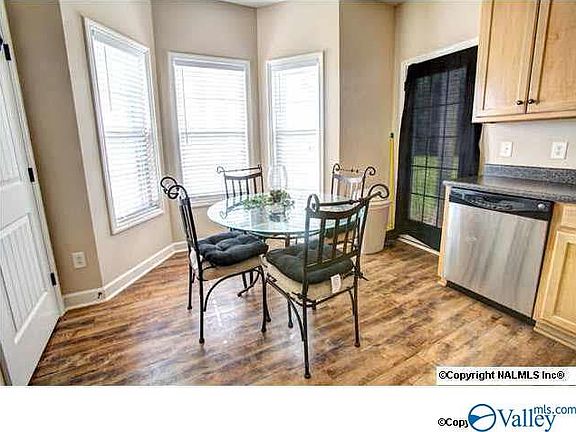 5th image of 102 Kaleigh Paige Cir #B