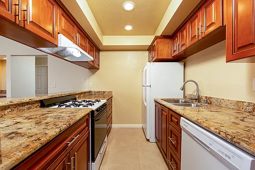 1723 Coronado Ave #8 Photo 1