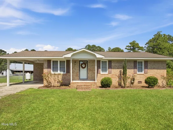 304 Halls Creek Road, New Bern, NC 28560