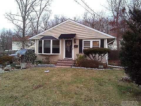 1st image of 35 Venedia Dr
