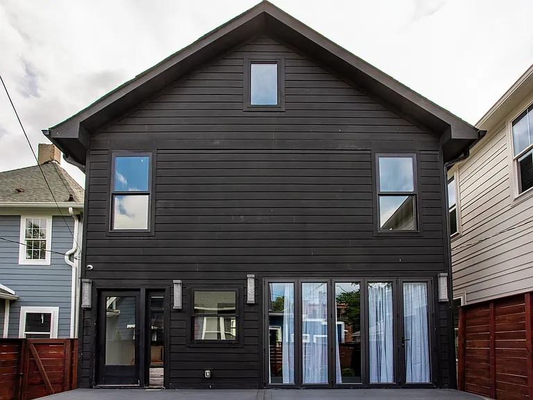 2058 Carrollton Ave — Photo 50