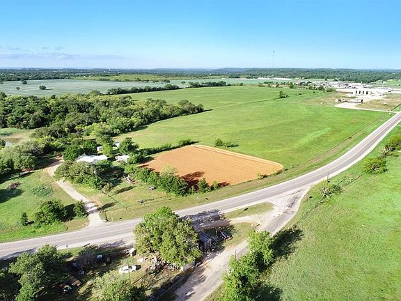 4th image of 3709 Fm 1821