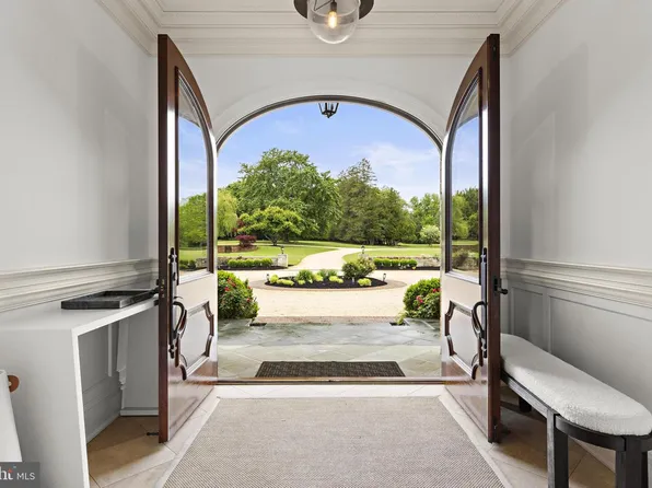 88 Montrose Rd, Colts Neck, NJ 07722