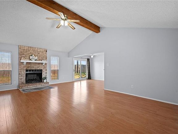 5th image of 825 Saint Dominic Ct