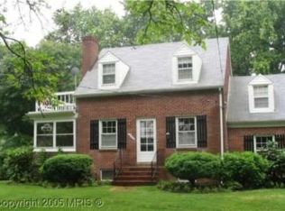 6702 Queens Rd, Alexandria, VA 22306