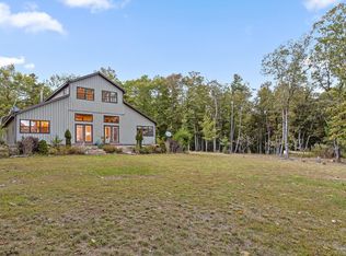 400 Maple Trl, Pikeville, TN 37367