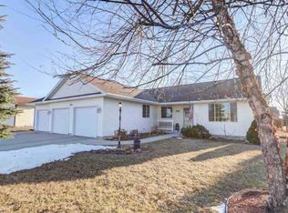 801 Travis St, Spring Green, WI 53588
