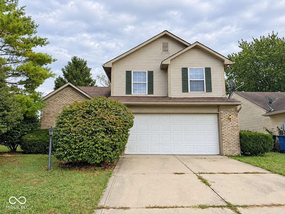 12915 Longleaf Ln