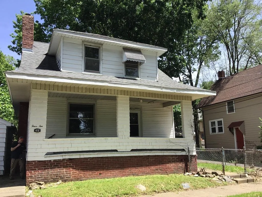 410 N Cooper St photo 1