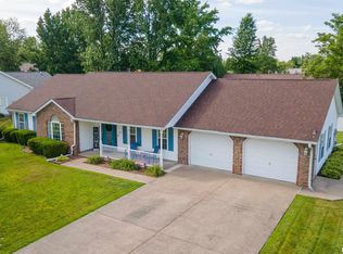 307 Evergreen Trl, Herrin, IL 62948