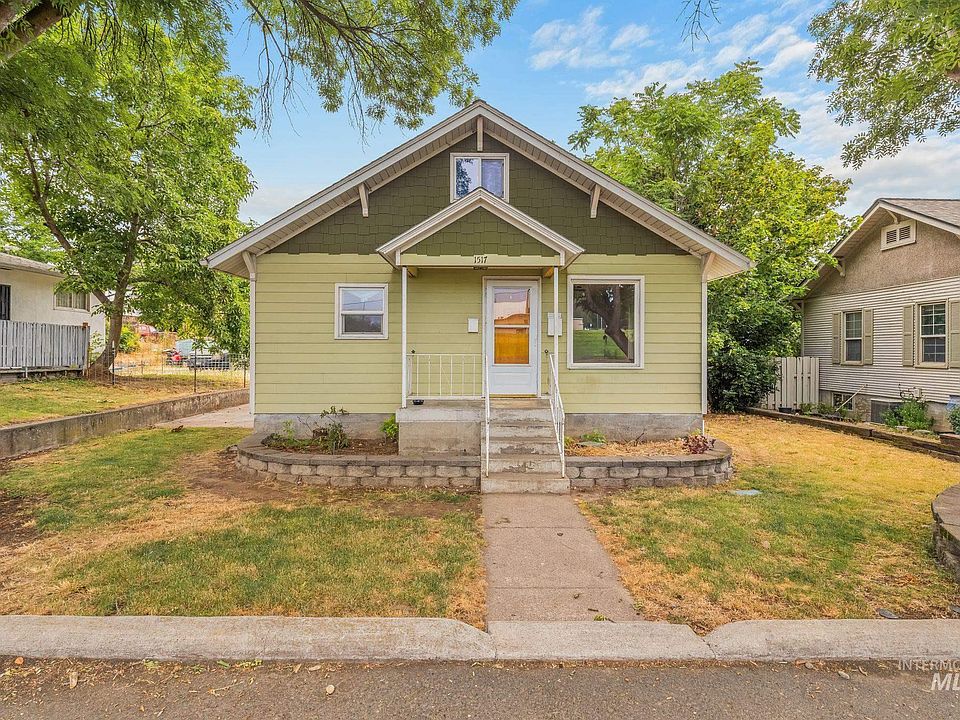 1st image of 1517 11th Ave