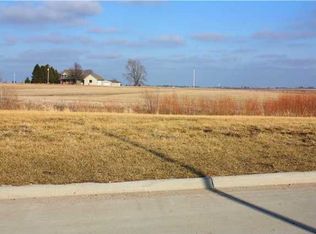 1108 8th St, Dallas Center, IA 50063