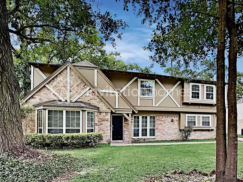 210 Blue Ridge Dr