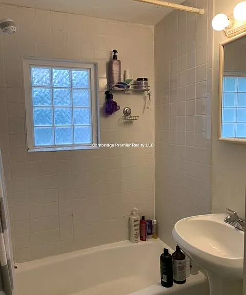 238 Charles St #2 — Photo 8