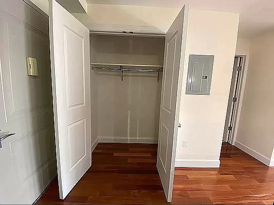 5th image of 83-30 Kew Gardens Rd #3R