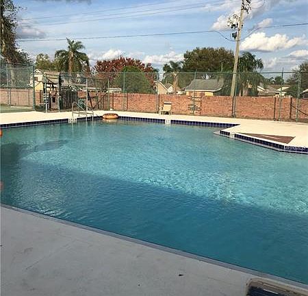 3rd image of 5831 Lokey Dr