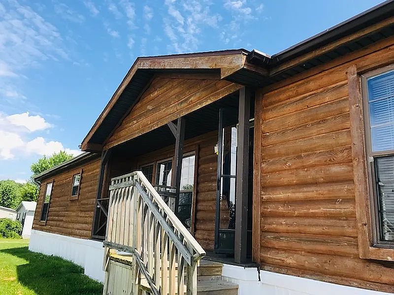 Building Photo 3