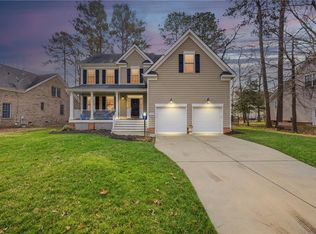 13386 Chesapeake Pl, Carrollton, VA 23314