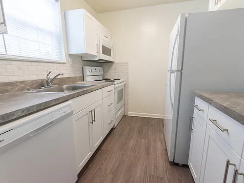 Wyntre Brooke Apartments Photo 1