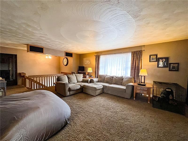 212 Meridian Rd, Butler, PA 16001 Zillow