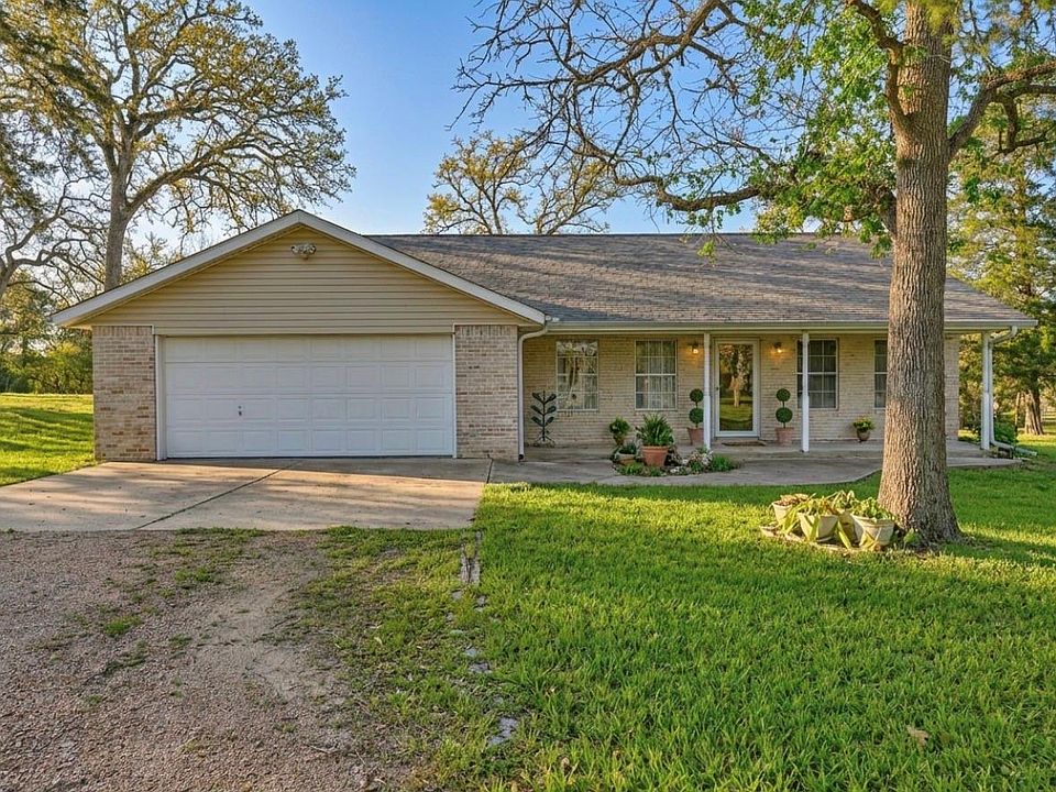 1st image of 319 Shady Acres Ln