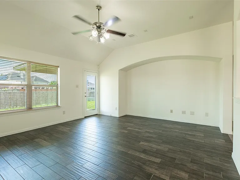 23611 Starbridge Lake Ln — Photo 17