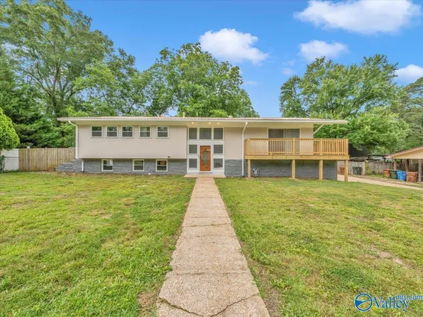 306 Arcadia St SW, Hartselle, AL 35640