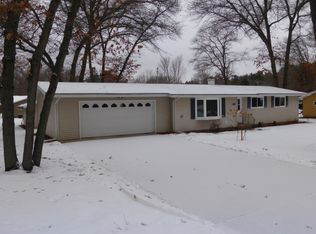 609 14th St, Mosinee, WI 54455