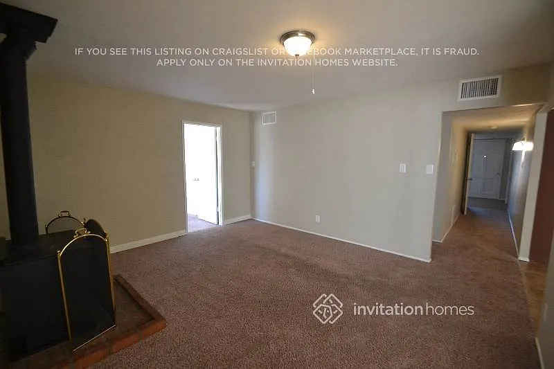 4153 N 63rd Dr Phoenix, AZ 85033 — Photo 2