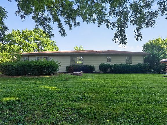2nd image of 6613 E 52nd Pl