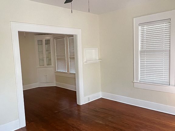 5th image of 4310 Avenue G #1