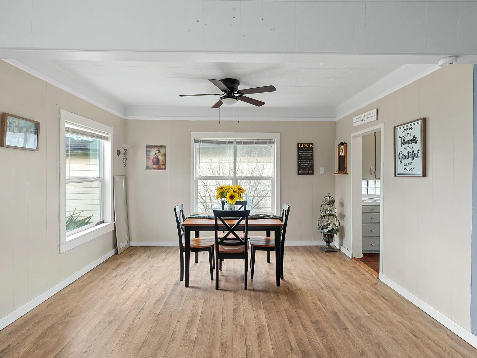 3 bed, 1140 sqft, $1,800 — Photo 4