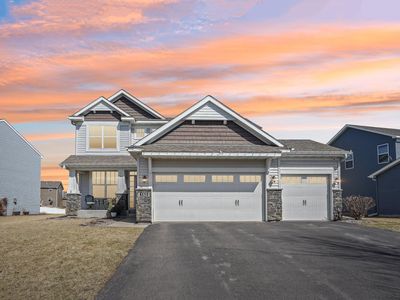 1325 Interlaken Pkwy N, Waconia, MN, 55387