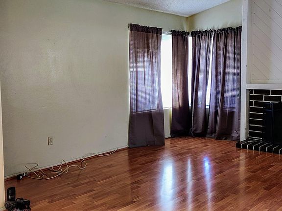 2nd image of 3424 Maranville Ct APT A