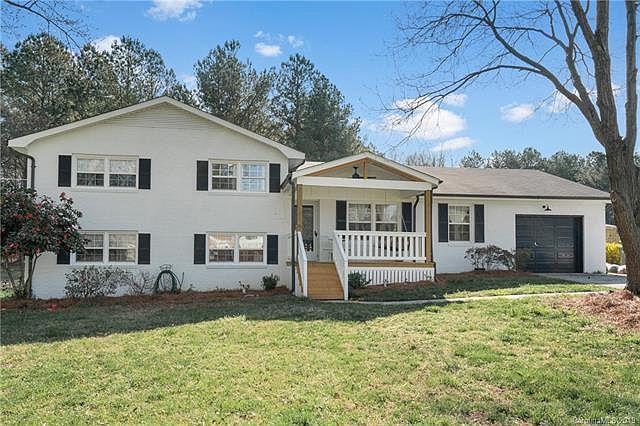 1st image of 2395 Old Cedarwood Dr NW