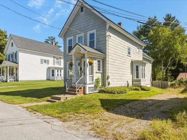 72 Oak Street, Old Town, ME 04468
