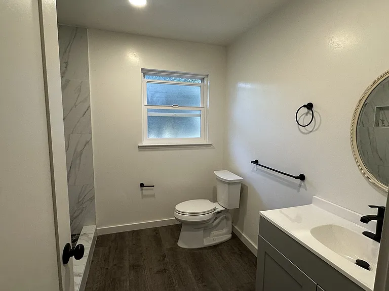2156 Carlmont Dr #3 — Photo 21