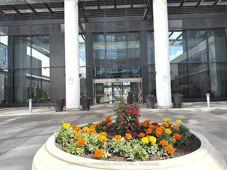 55 Eglinton Ave W #109 — Photo 3