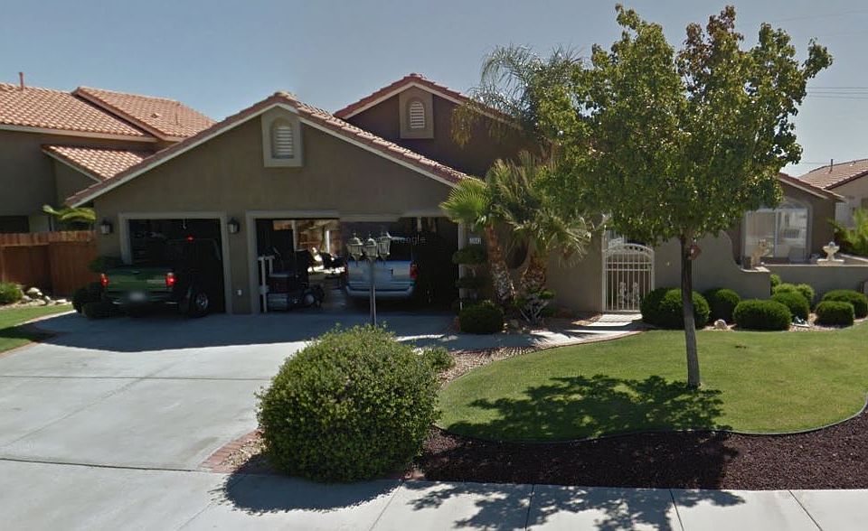 1st image of 12443 Parkwood Pl