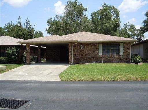 2nd image of 431 Lake Carolyn Cir