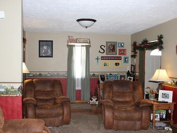 2nd image of 1348 Kennedy Ave