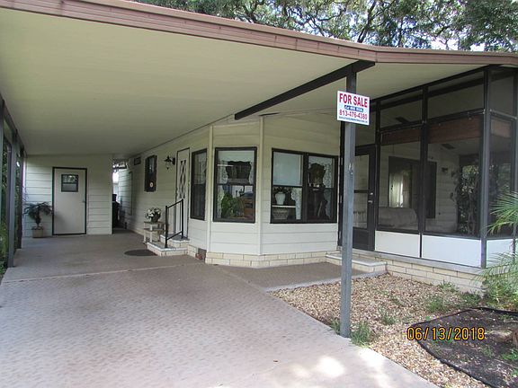 3rd image of 10030 Oak Forest Dr