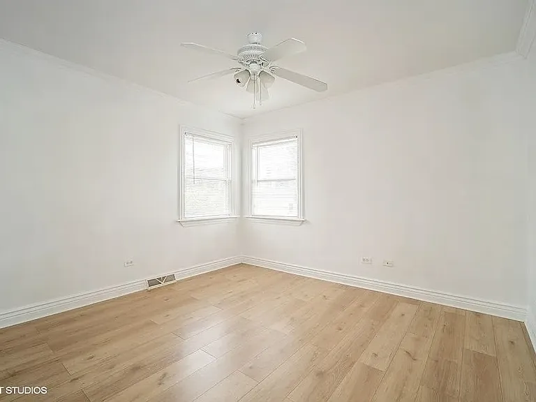 8610 W Summerdale Ave #3N — Photo 8