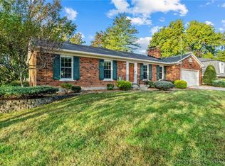 111 Farrington Dr, New Albany, IN 47150