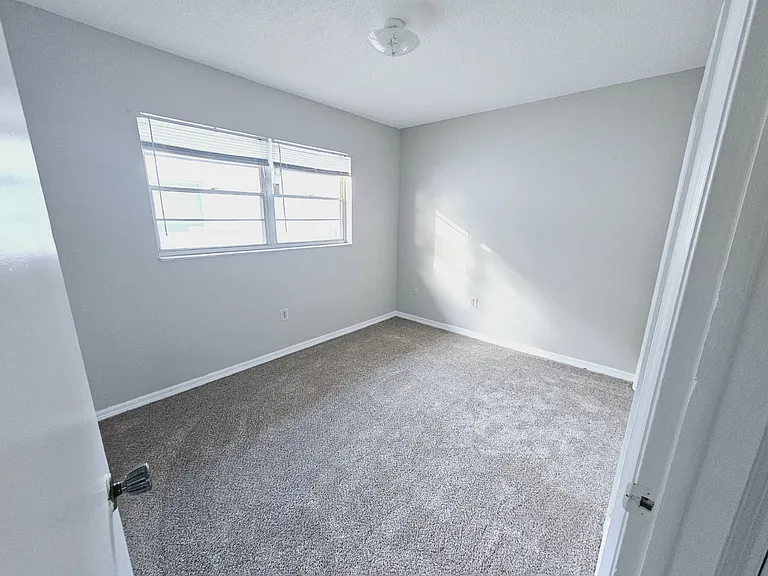 3246 S Polk Ave #2 — Photo 4