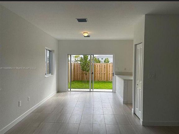 3rd image of 417 NW 12th St