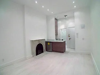 Rented by Aryeh Realty